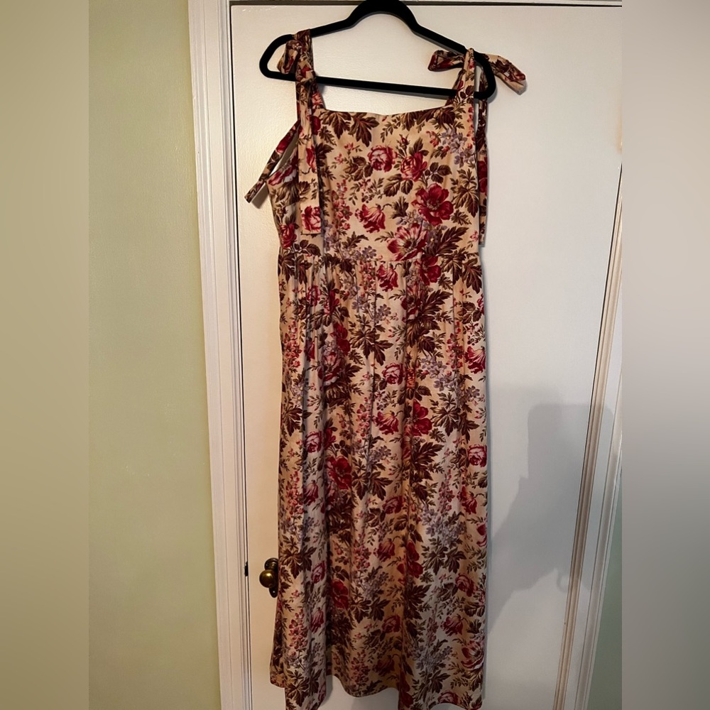 Gal Meets Glam Makenna Dress